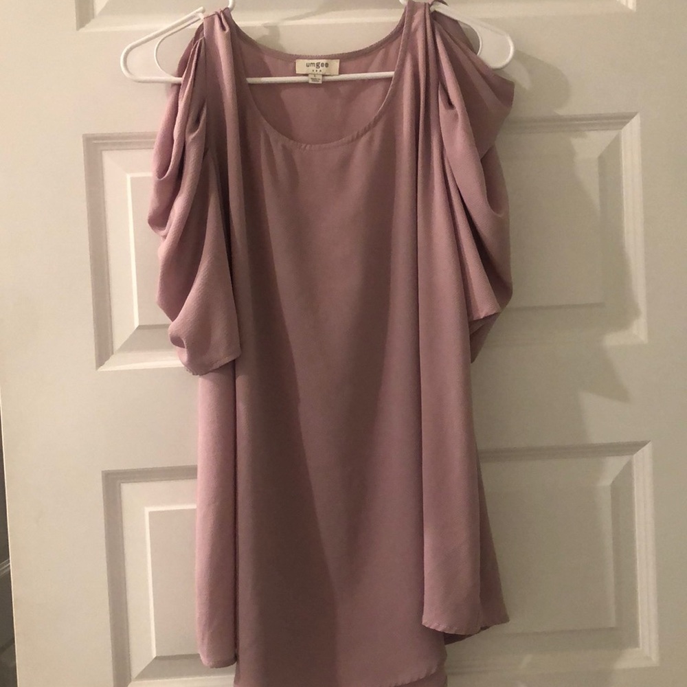 Umgee cold shoulder top